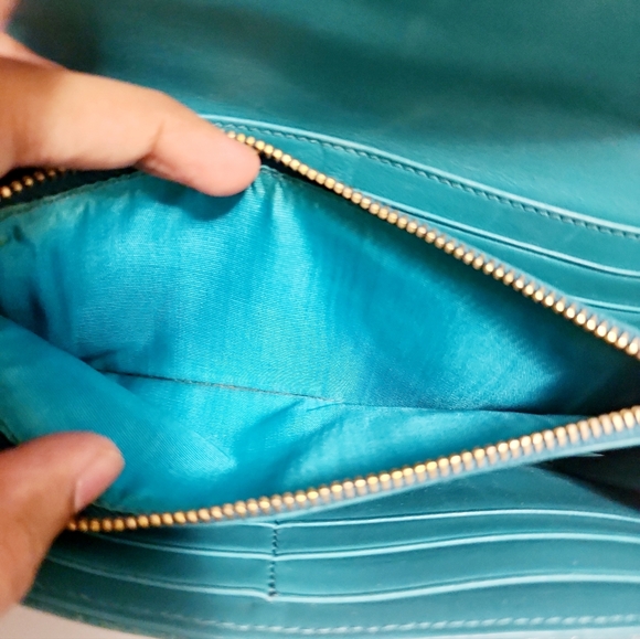 Miu Miu Blue Croc Print Patent Flap Continental Wallet Rtl $365 - Picture 5 of 5